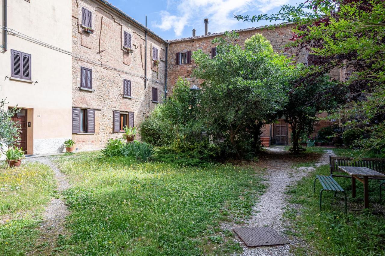 Laboratorio Dell'Alabastro Apartment Volterra Bagian luar foto